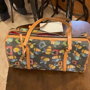 Medium Dooney&Bourke purse